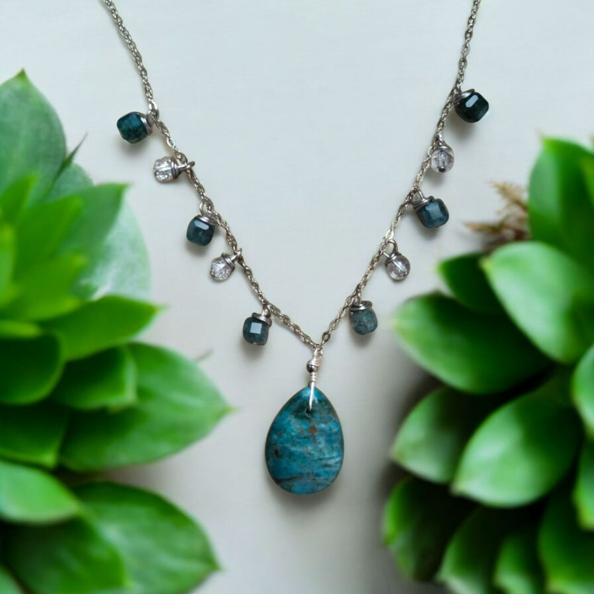 Iride quarzo turchese