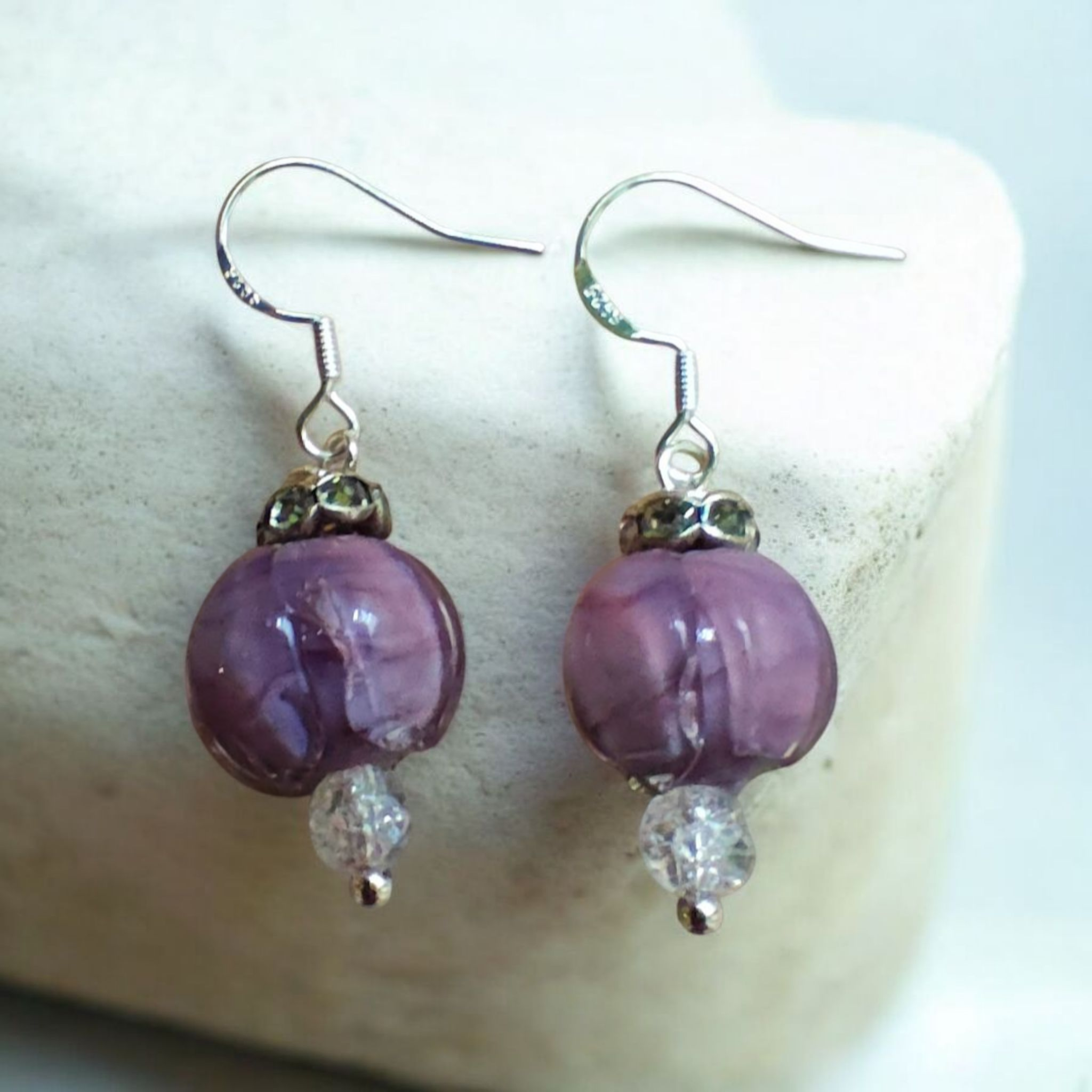 Artemide viola brillante